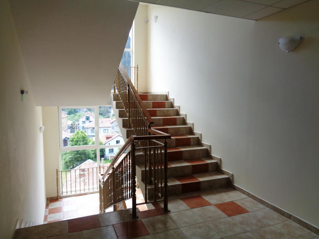Sa Services Private Apartments, Eagle Rock Complex Beli Iskar Exterior photo