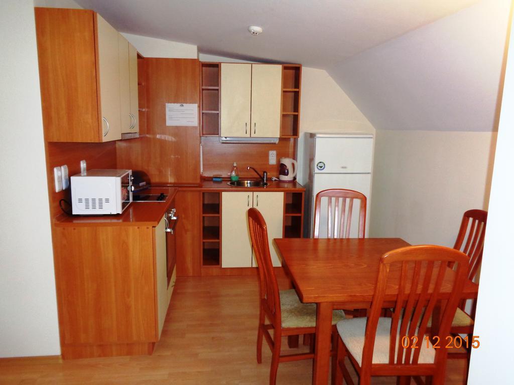 Sa Services Private Apartments, Eagle Rock Complex Beli Iskar Exterior photo